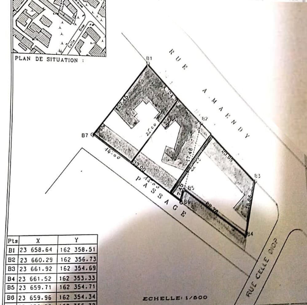 Dakar - Terrain de 1 102m²